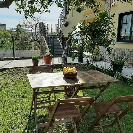 Apartamento As Carballas Caldas De Reis Exterior photo